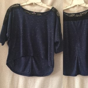 Excellent Condition-Women Wet Seal Short Front Blouse size