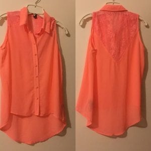 Used Forever 21 women blouse excellent condition - size small
