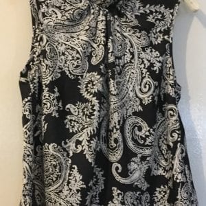 Used jones New York Collection women black and white turtle neck blouse excellent - size 8